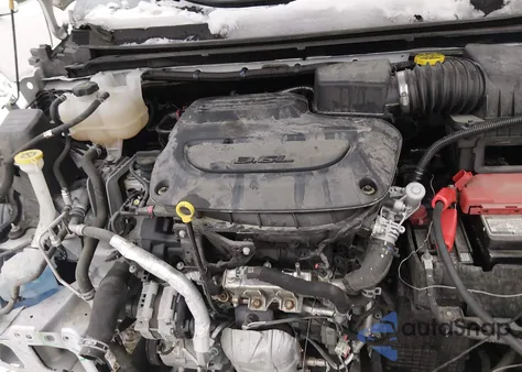 2020 Chrysler Voyager Lx из США, поврежденный, VIN 2C4RC1CG5LR249062